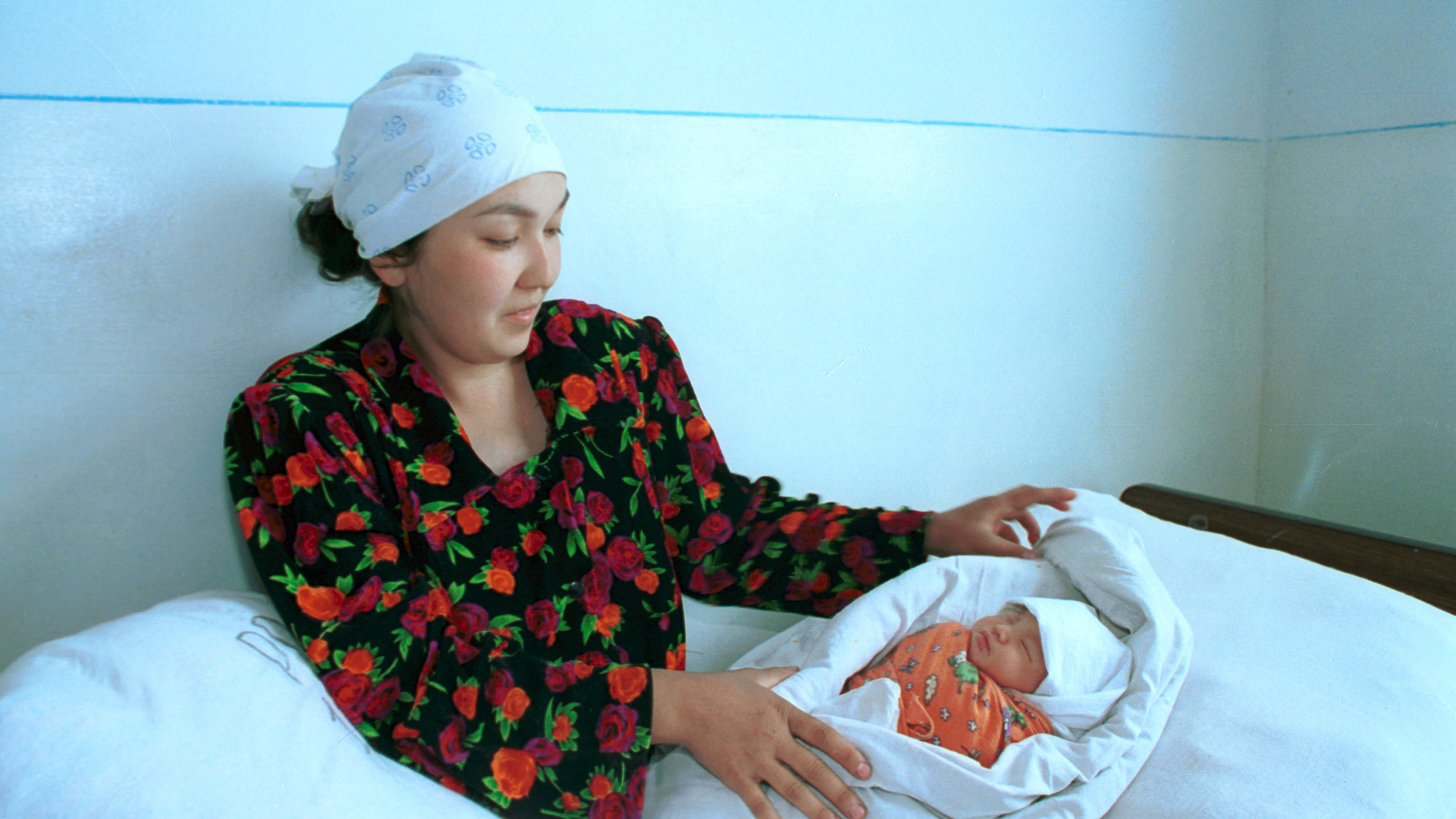 Mother and newborn in Tajikistan